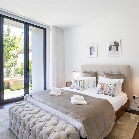 Superb 1Br Flat W/ Garden, Ac & Free Parking By Lovelystay Porto Luaran gambar