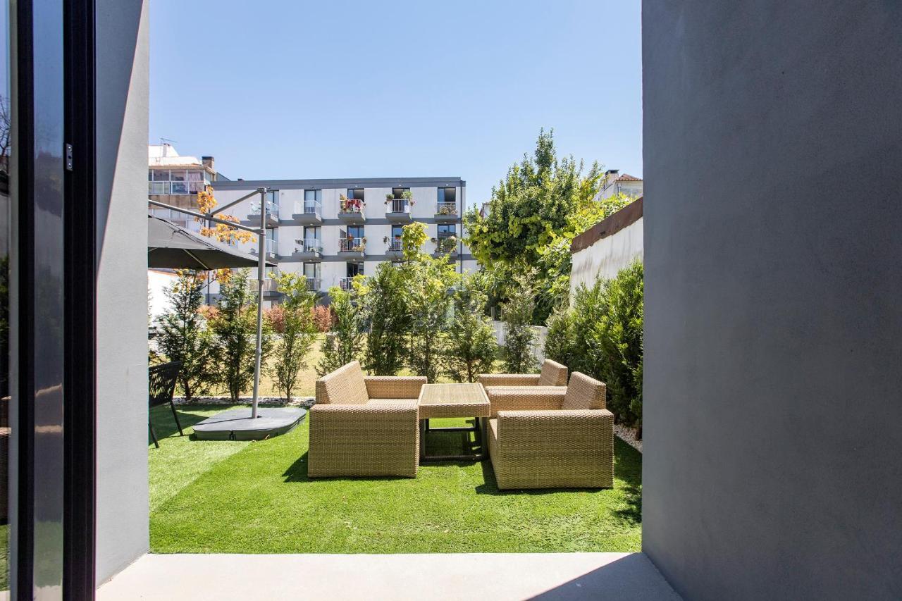 Superb 1Br Flat W/ Garden, Ac & Free Parking By Lovelystay Porto Luaran gambar