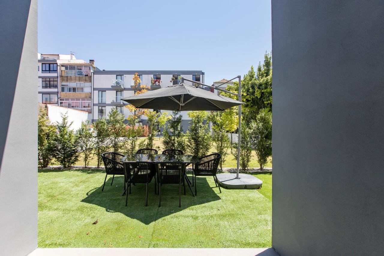 Superb 1Br Flat W/ Garden, Ac & Free Parking By Lovelystay Porto Luaran gambar